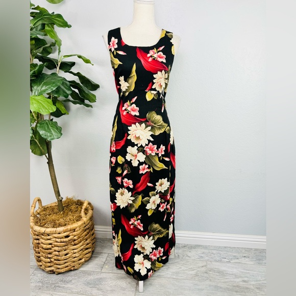 Hilo Hattie Dresses & Skirts - Hilo Hattie Long Maxi Floral a tropical Hawaiian Black Cream Red Maxi Dress